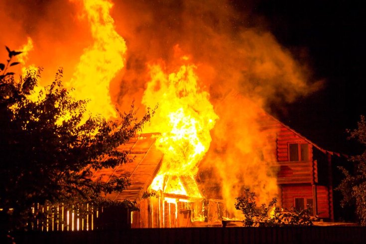 What to Do When a Fire Starts in Your Home
